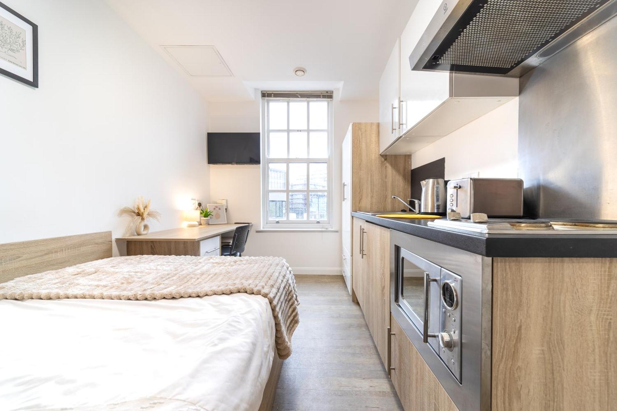 Alexandra House Apartments By City Centre Шефилд Екстериор снимка