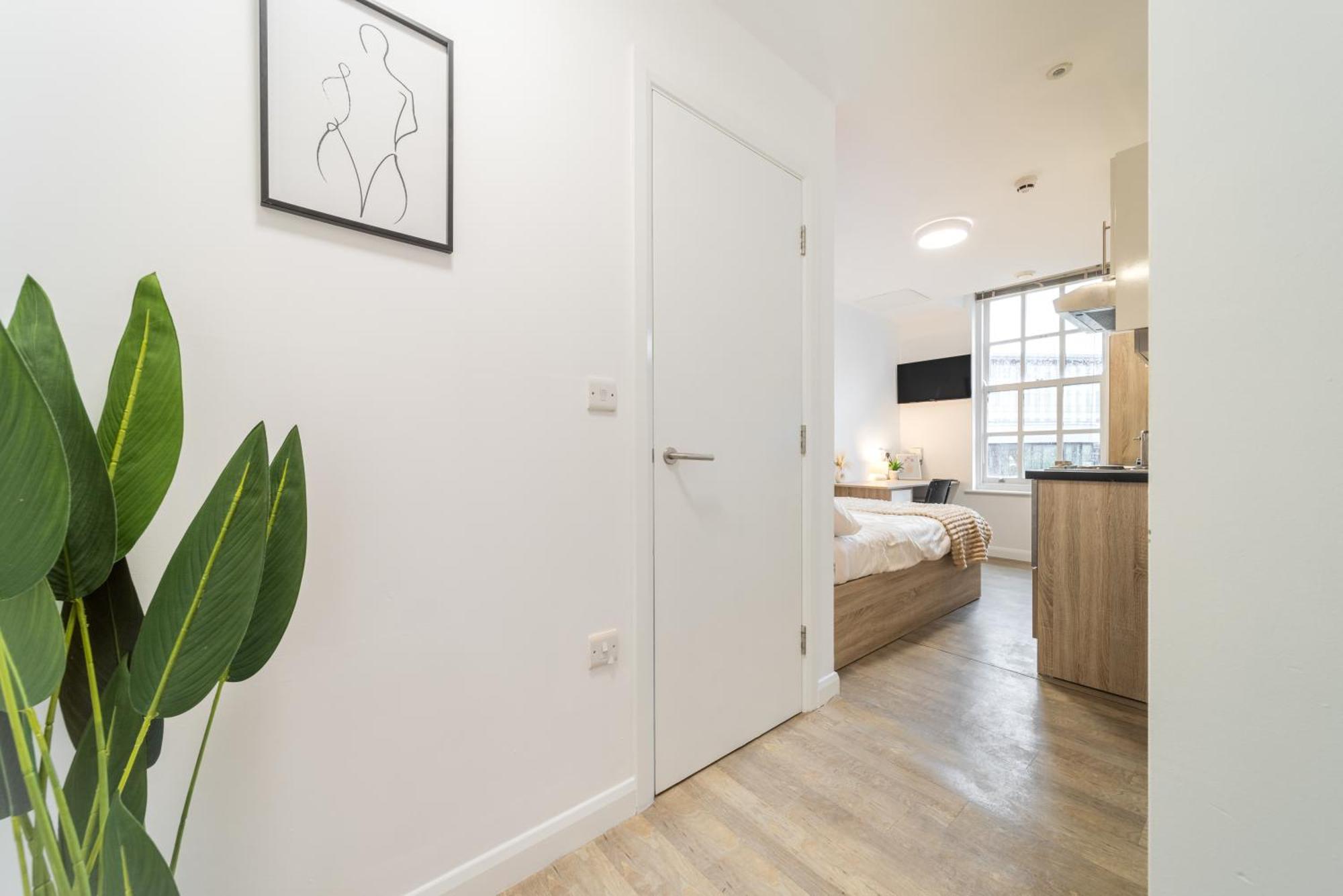 Alexandra House Apartments By City Centre Шефилд Екстериор снимка